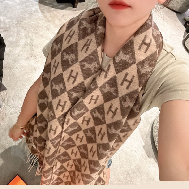 H**mes